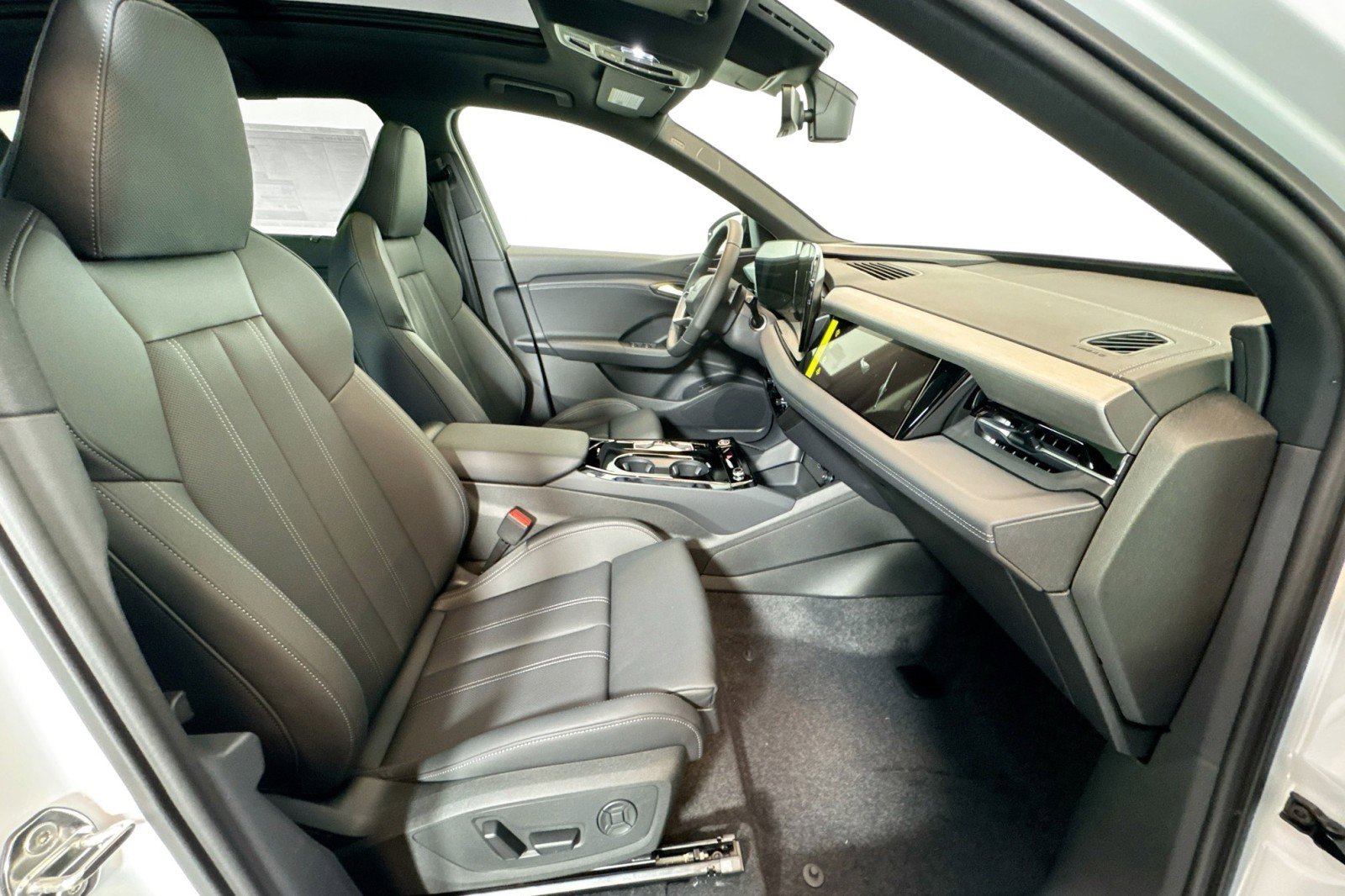 New 2027 Audi Q6 e-tron Premium Plus AWD/4WD image 25