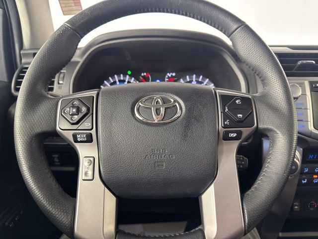 Used 2015 Toyota 4Runner Limited AWD/4WD image 18