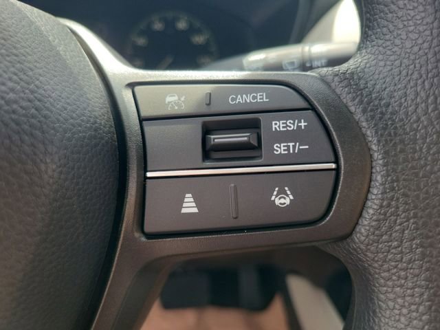 New 2026 Honda HR-V LX image 32