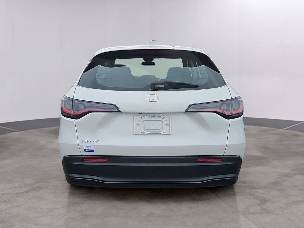 Used 2023 Honda HR-V LX image 5