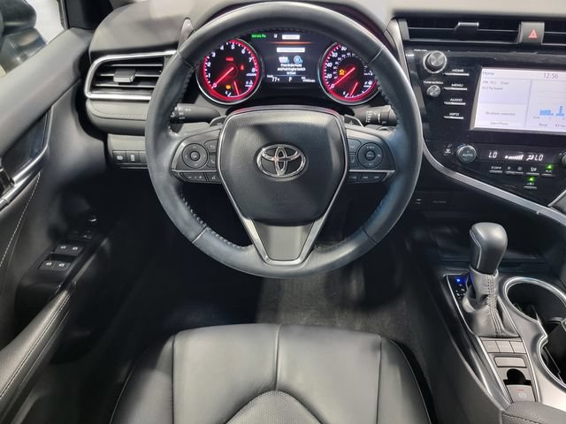 Used 2018 Toyota Camry XSE FWD image 25