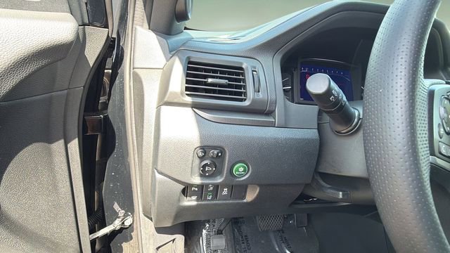 Used 2023 Honda Passport TrailSport image 31