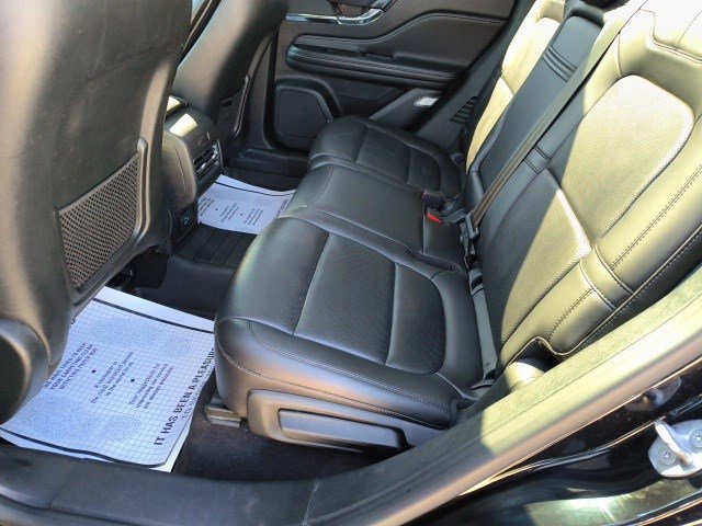 Used 2021 Lincoln Corsair Reserve image 14