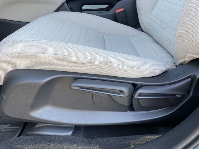 New 2026 Honda HR-V LX image 16