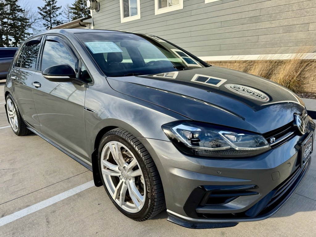 Used 2019 Volkswagen Golf R 4-Door image 2