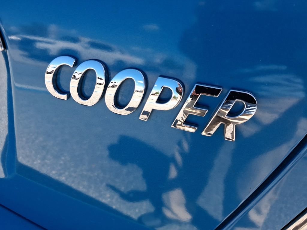 Used 2014 MINI Cooper Base image 10