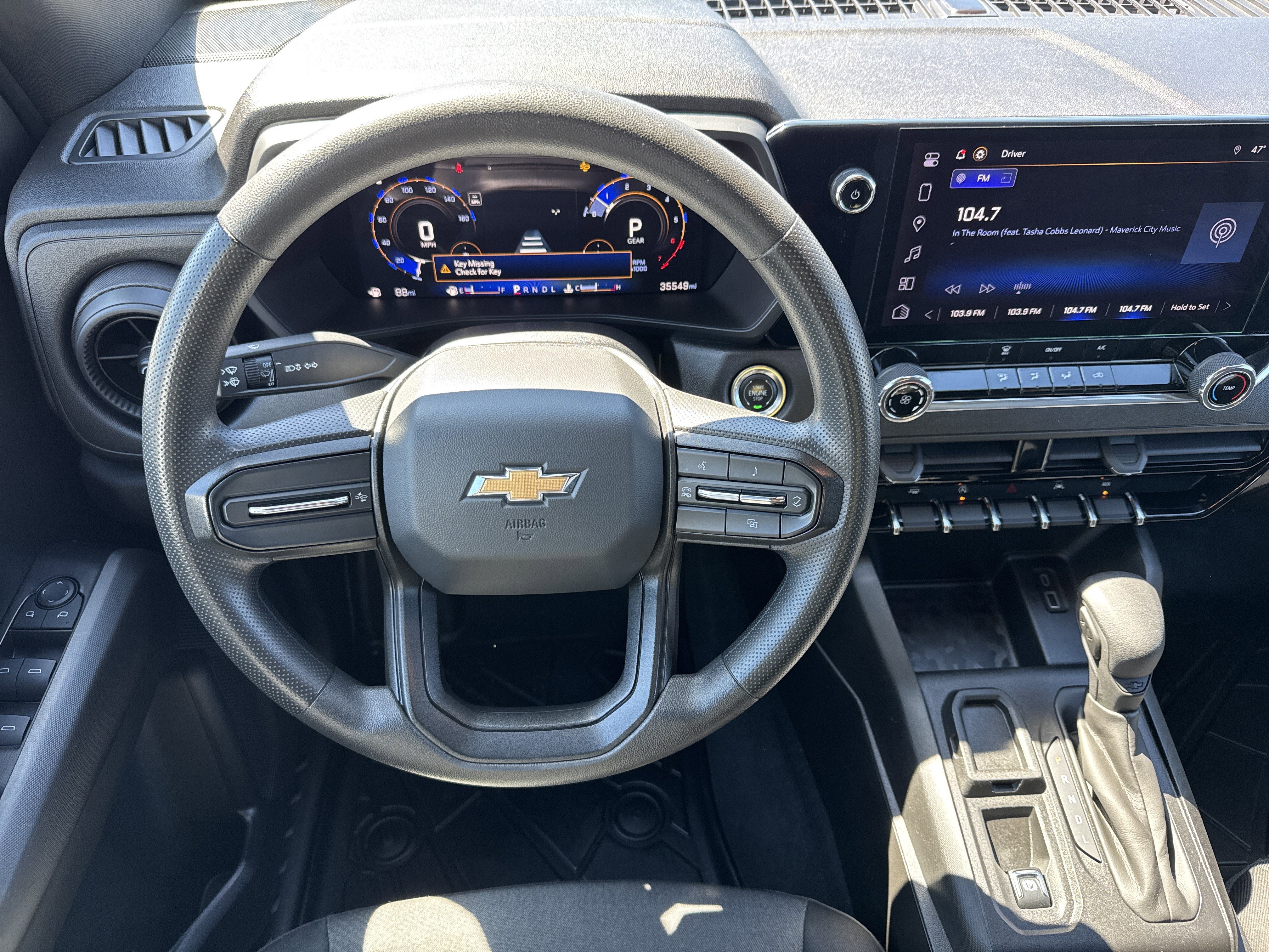 Used 2024 Chevrolet Colorado W/T image 18