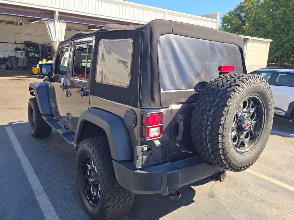 Used 2017 Jeep Wrangler Unlimited Sport w/ Quick Order Package 23S AWD/4WD image 8
