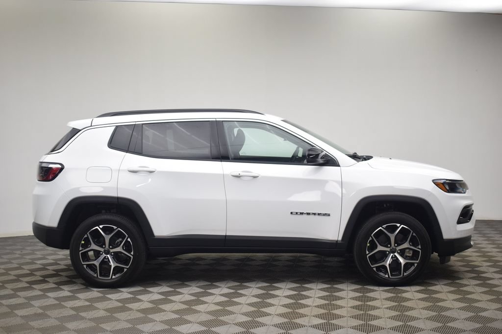 New 2026 Jeep Compass Limited w/ Sun, Sound & Navigation Group AWD/4WD image 3