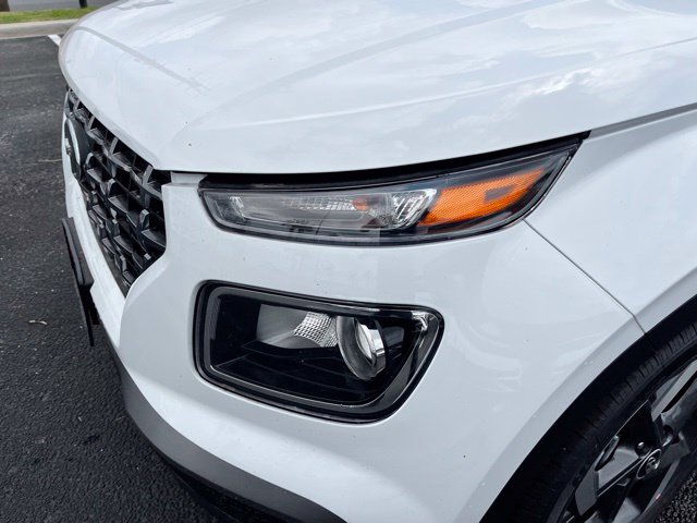 New 2026 Hyundai Venue SEL FWD image 13