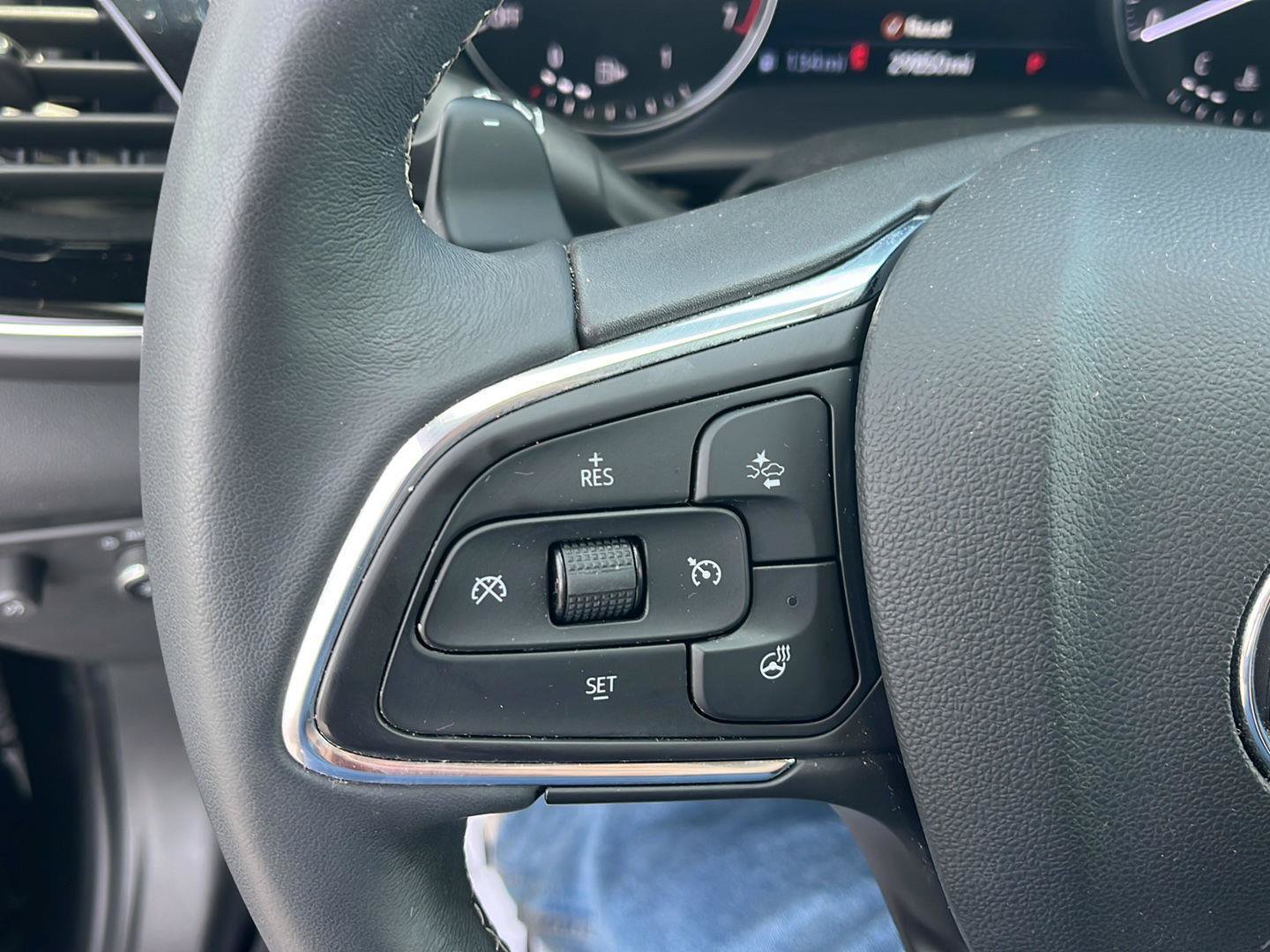 Used 2023 Buick Envision Avenir AWD/4WD image 11