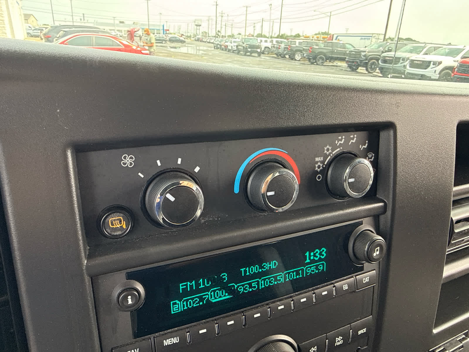 Certified 2025 Chevrolet Express 2500 w/ Driver Convenience Package RWD image 17