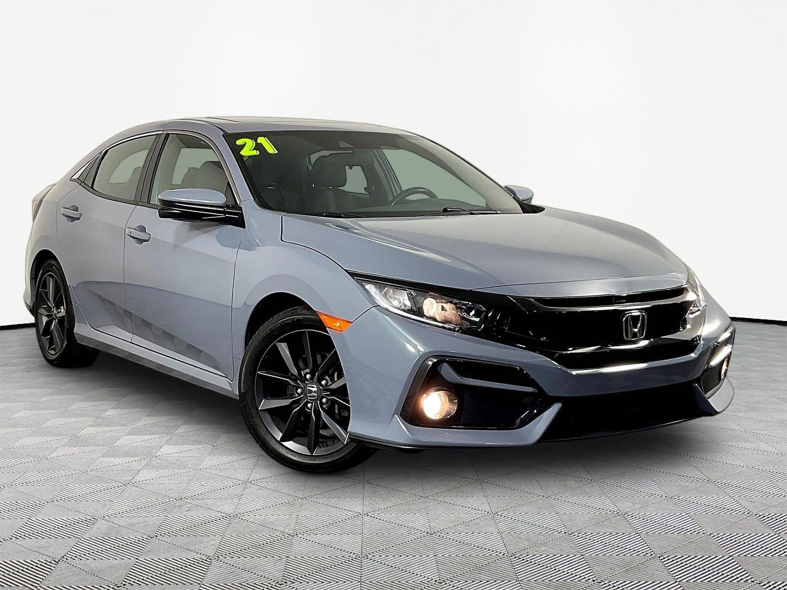 Used 2021 Honda Civic EX image 3