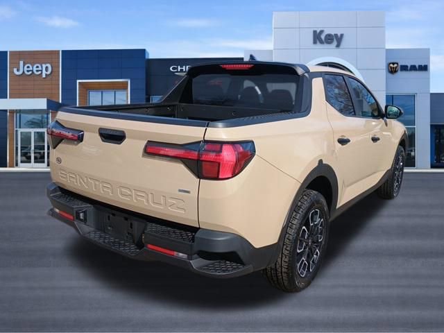 Used 2023 Hyundai Santa Cruz SE w/ Cargo Package image 5