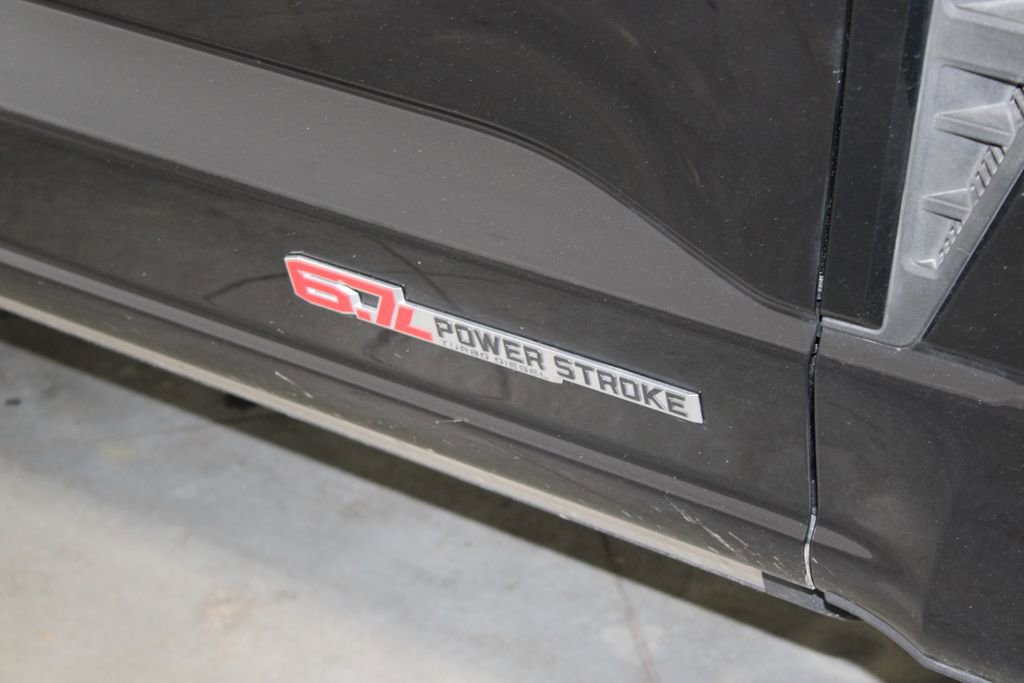 Used 2025 Ford F350 Platinum image 13