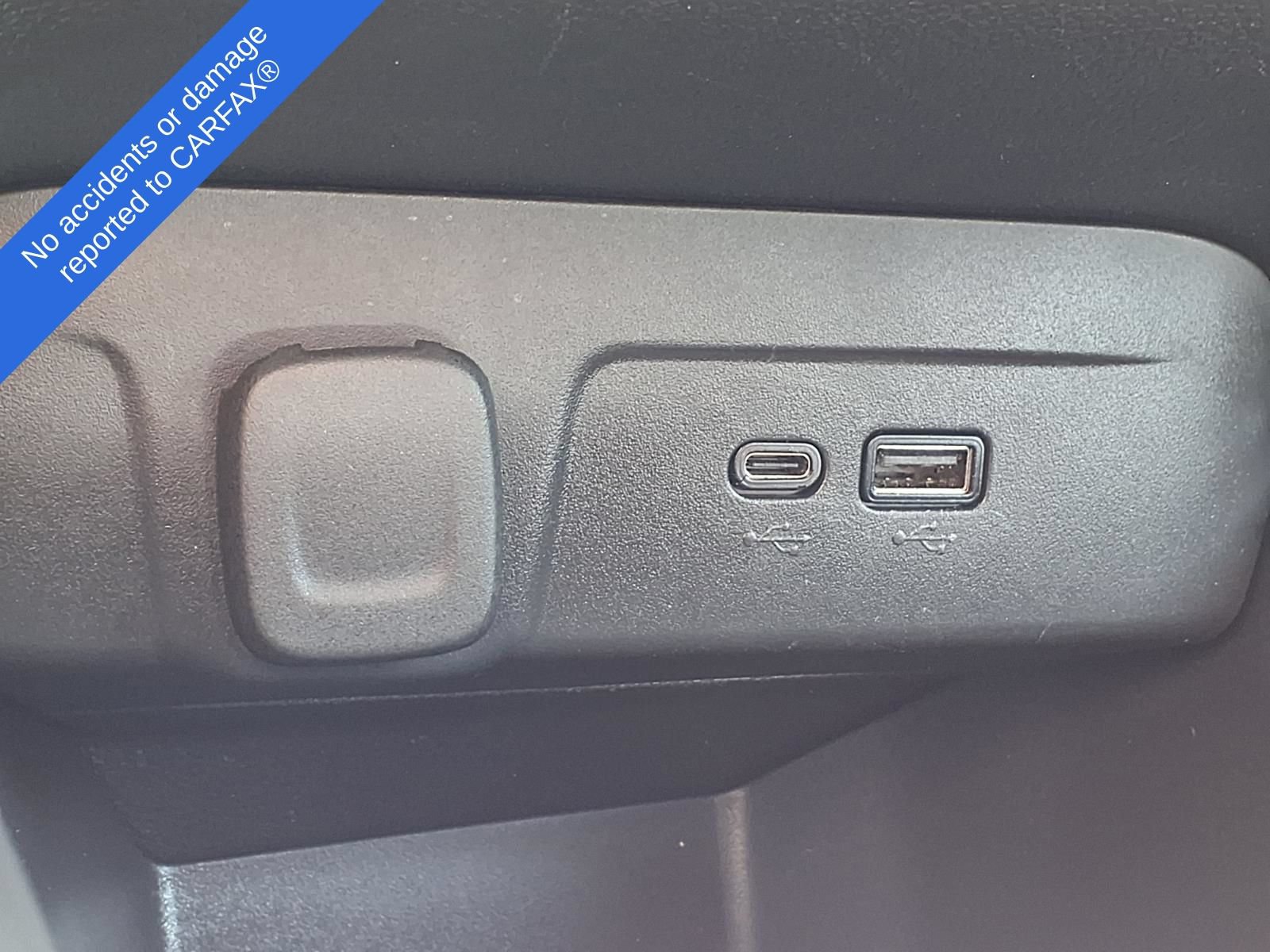 Used 2024 Chevrolet Trax RS w/ Driver Confidence Package FWD image 27