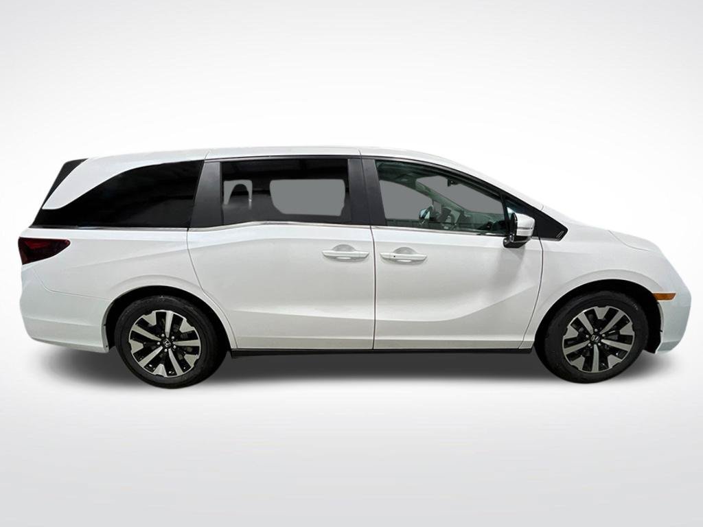 Certified 2026 Honda Odyssey EX-L image 8