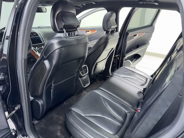 Used 2018 Lincoln MKX Reserve w/ Driver Assistance Package image 25