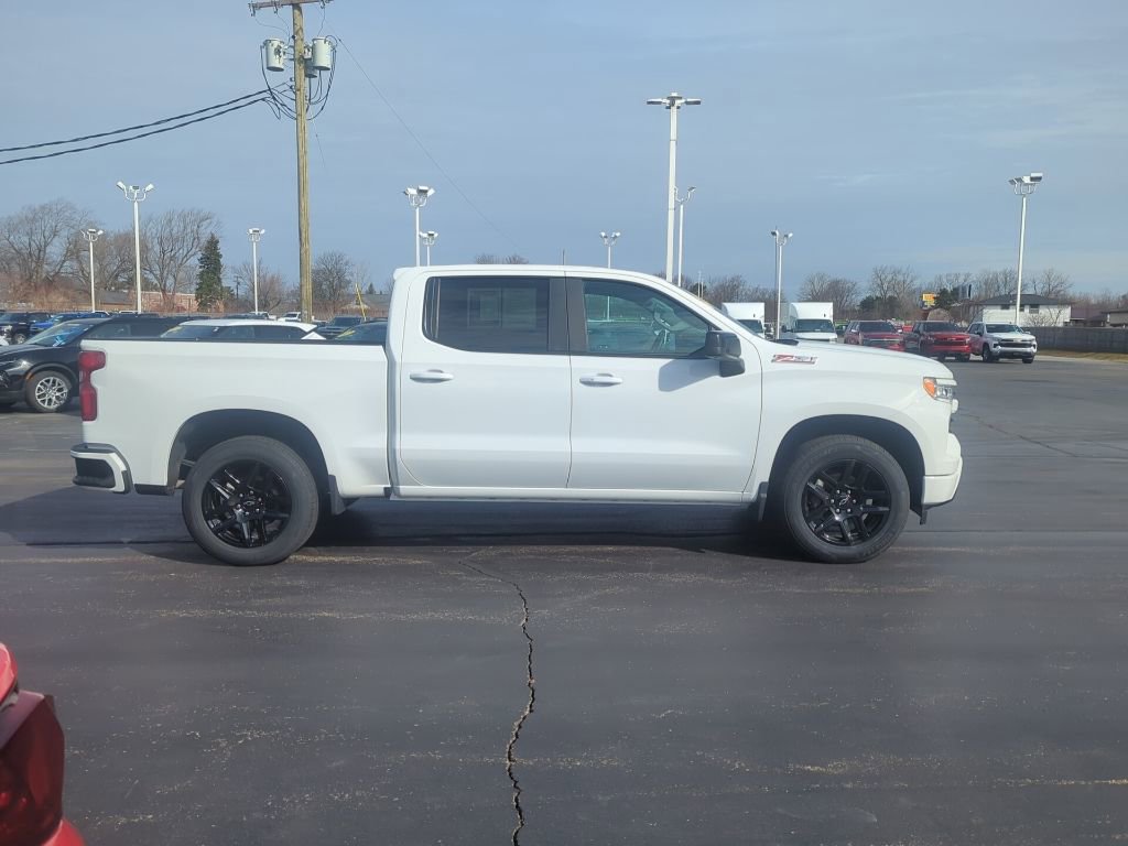 Certified 2024 Chevrolet Silverado 1500 RST w/ Convenience Package II image 10