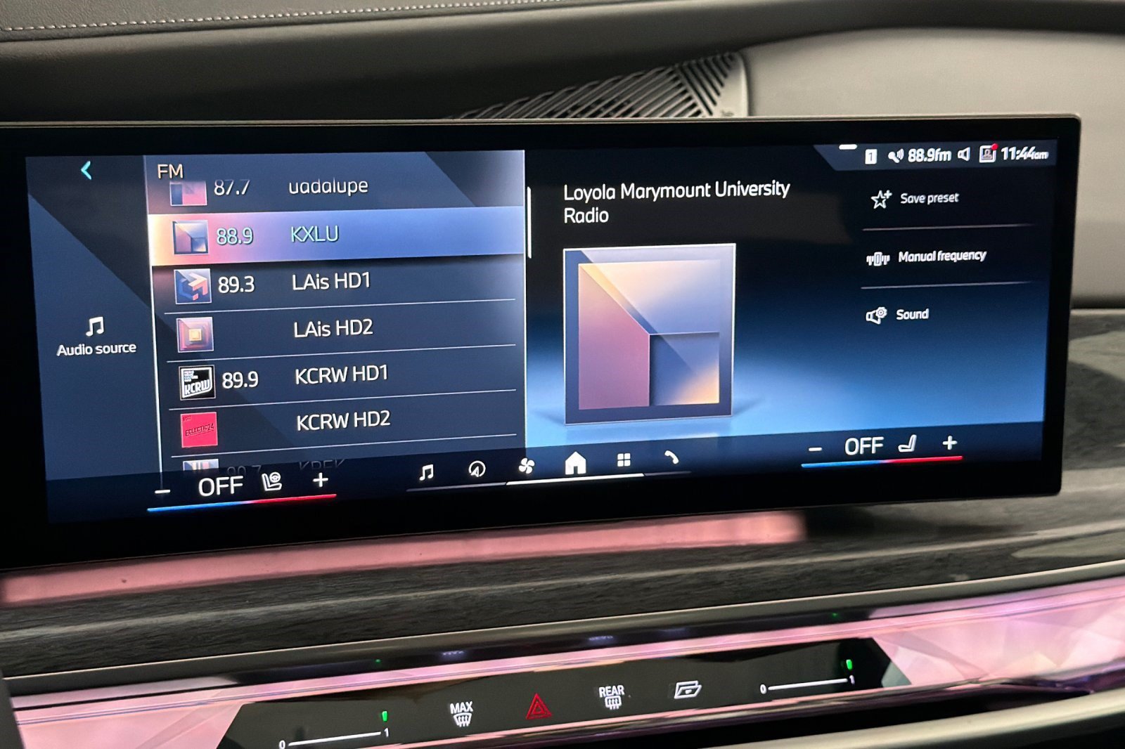 Certified 2023 BMW 740i w/ Parking Assistance Package RWD image 19