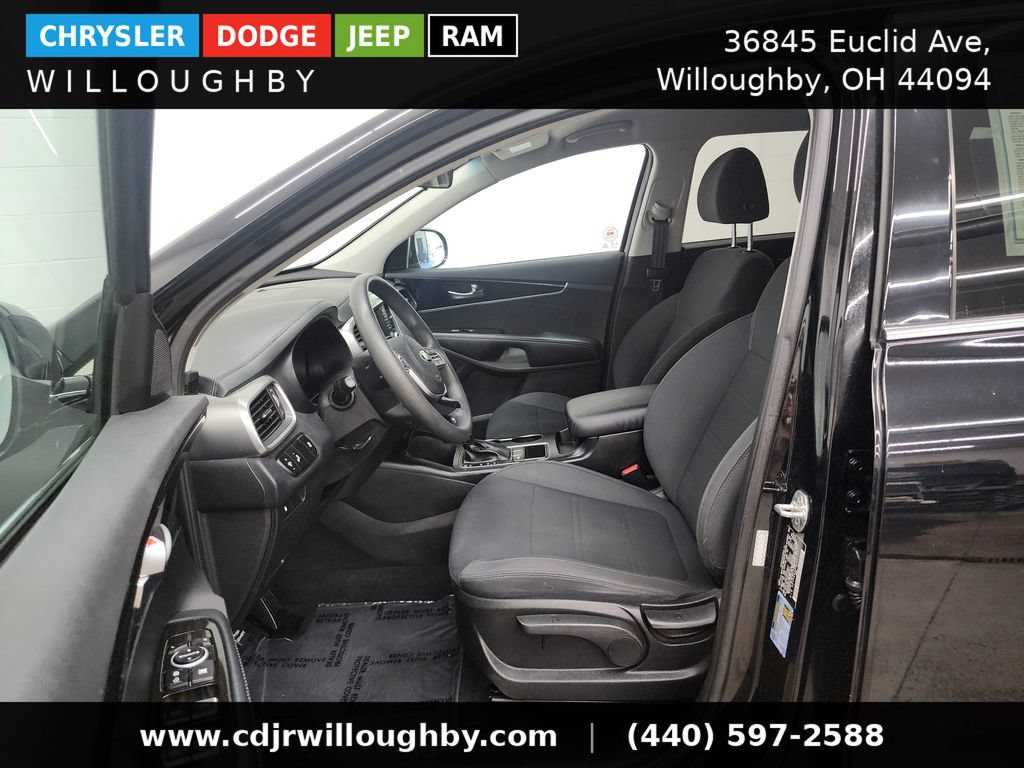 Used 2020 Kia Sorento LX FWD image 14