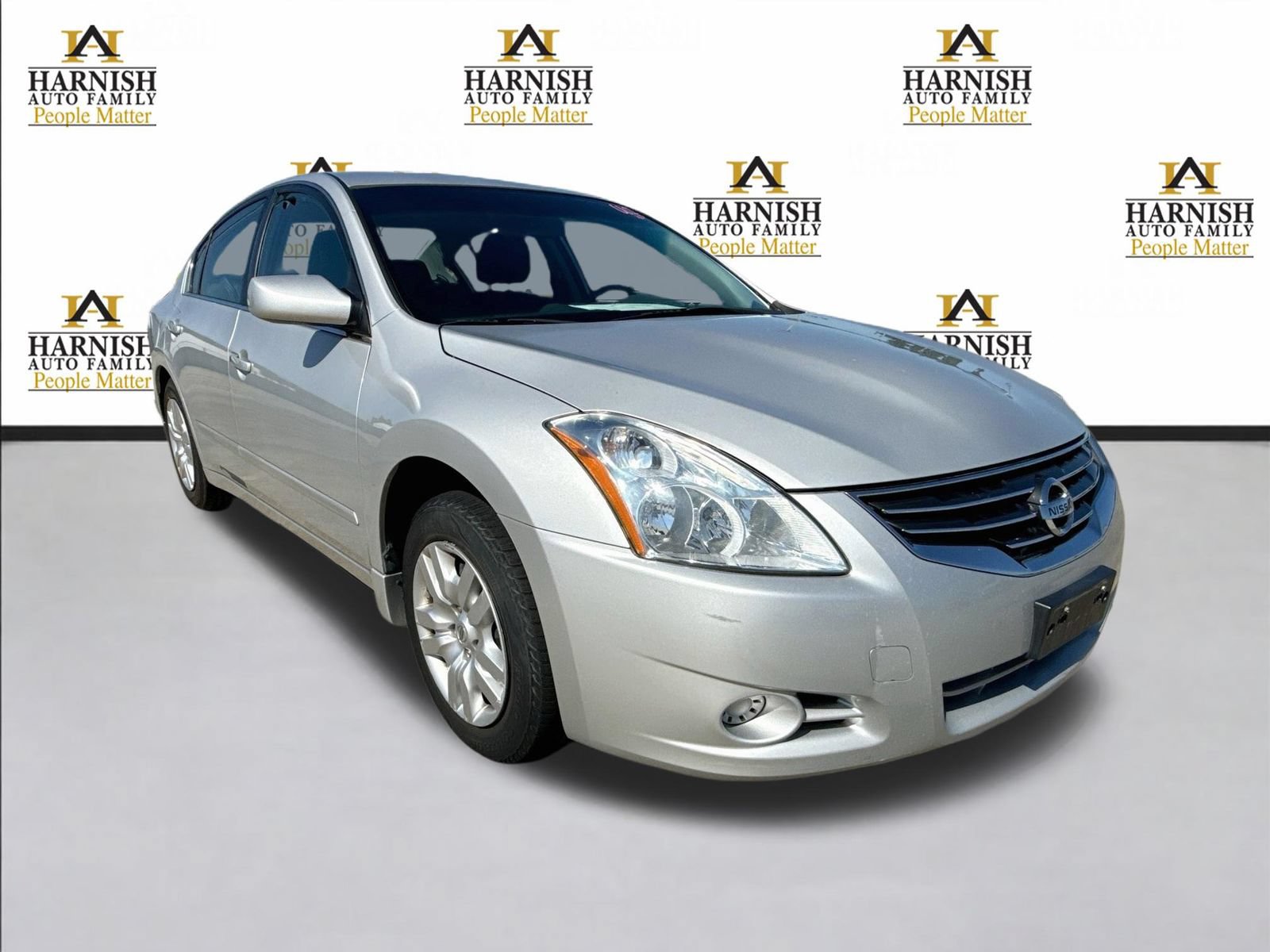 Used 2011 Nissan Altima 2.5 S FWD image 9