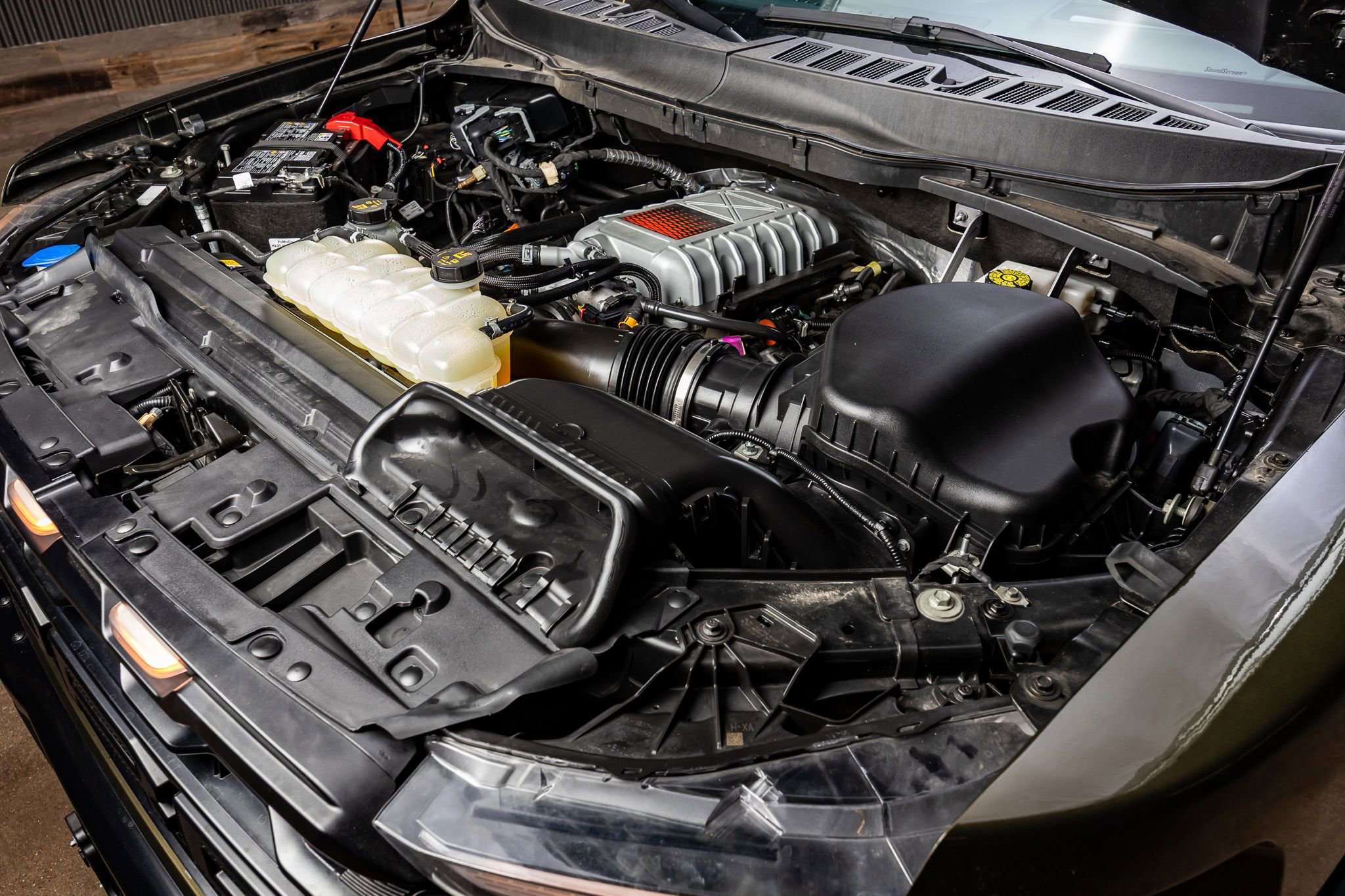 Used 2025 Ford F150 Raptor w/ Equipment Group 803A Raptor R image 38