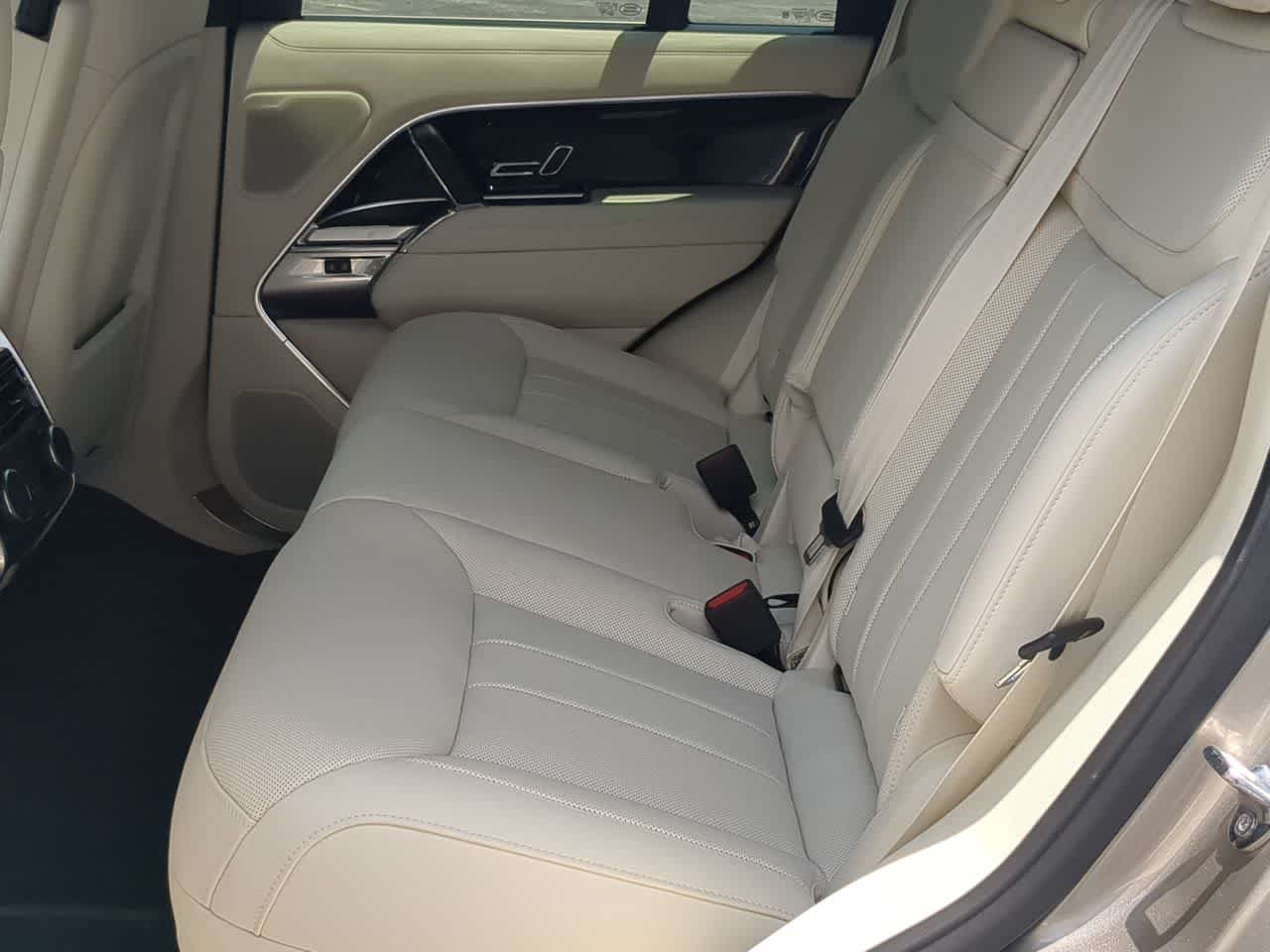 New 2026 Land Rover Range Rover SE AWD/4WD image 20