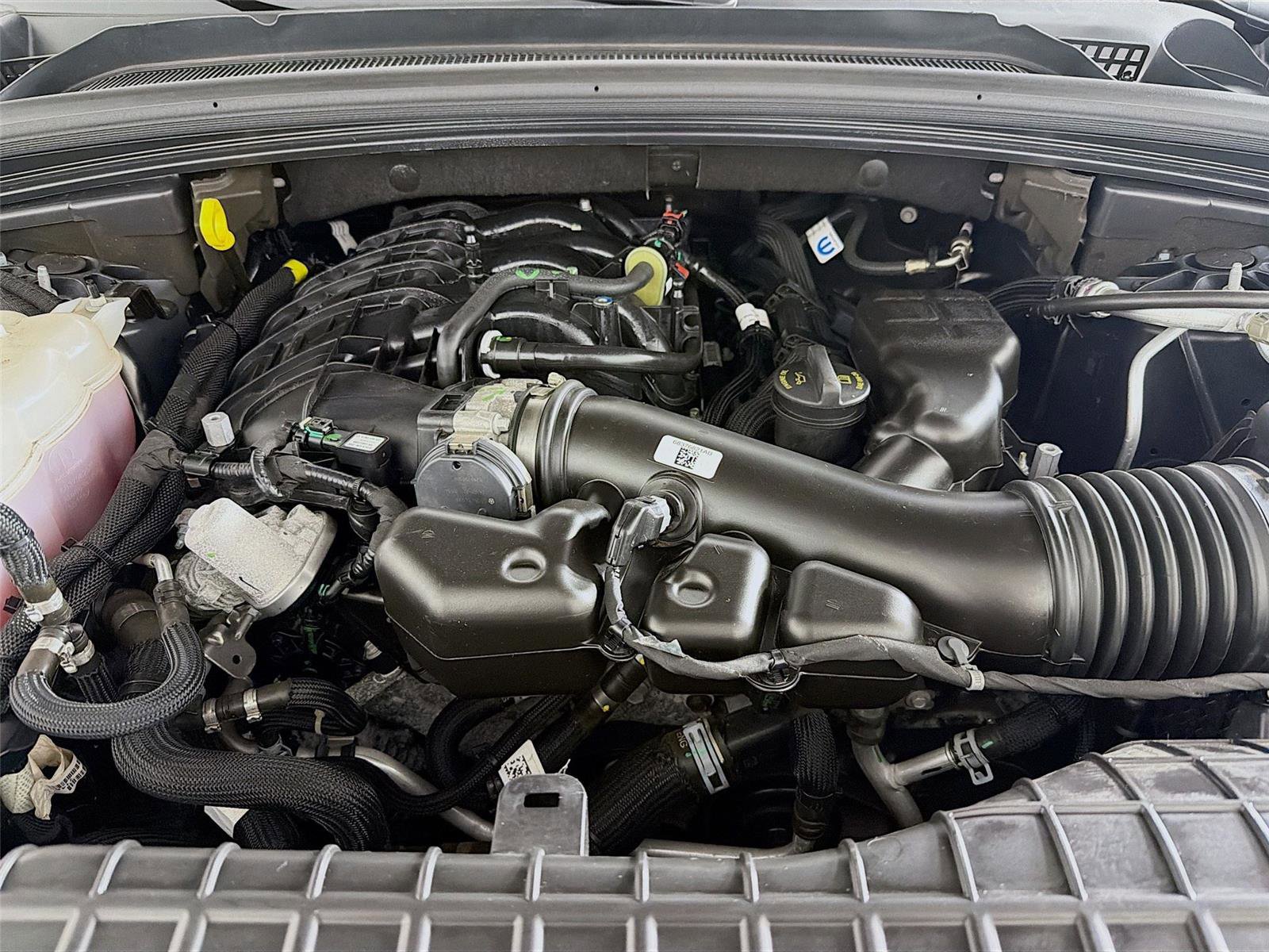 Used 2024 Jeep Grand Cherokee Altitude image 30