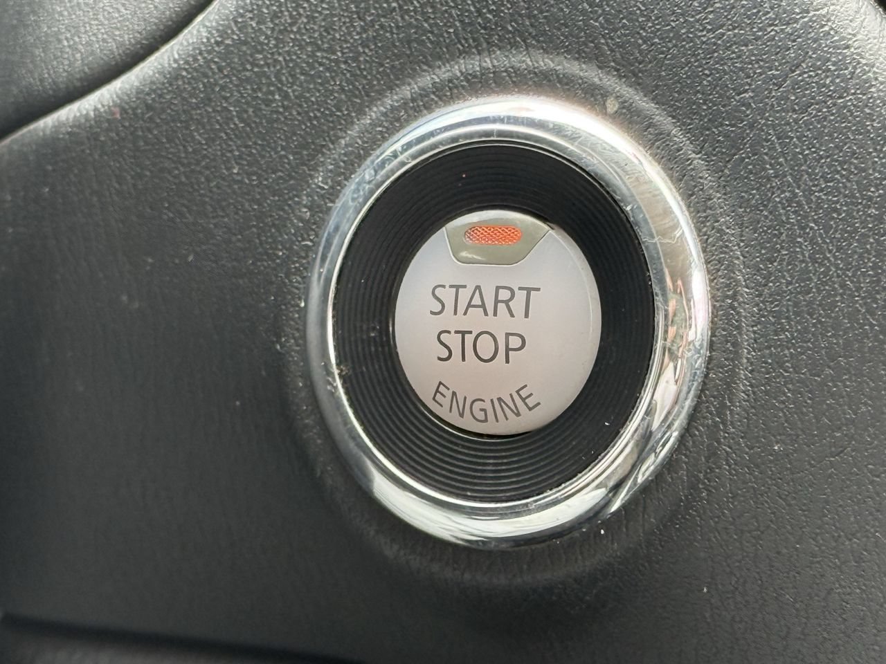 Used 2019 Nissan Pathfinder S FWD image 22