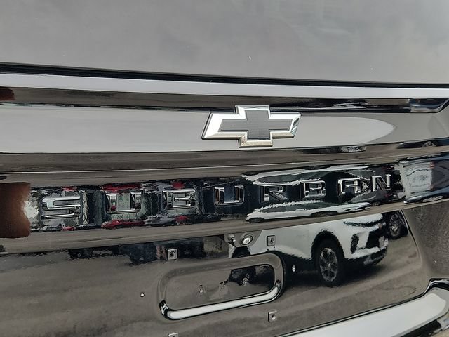 Used 2025 Chevrolet Suburban RST w/ Comfort Package AWD/4WD image 31
