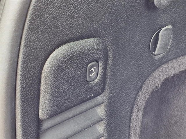 Used 2019 Jeep Grand Cherokee Limited image 25