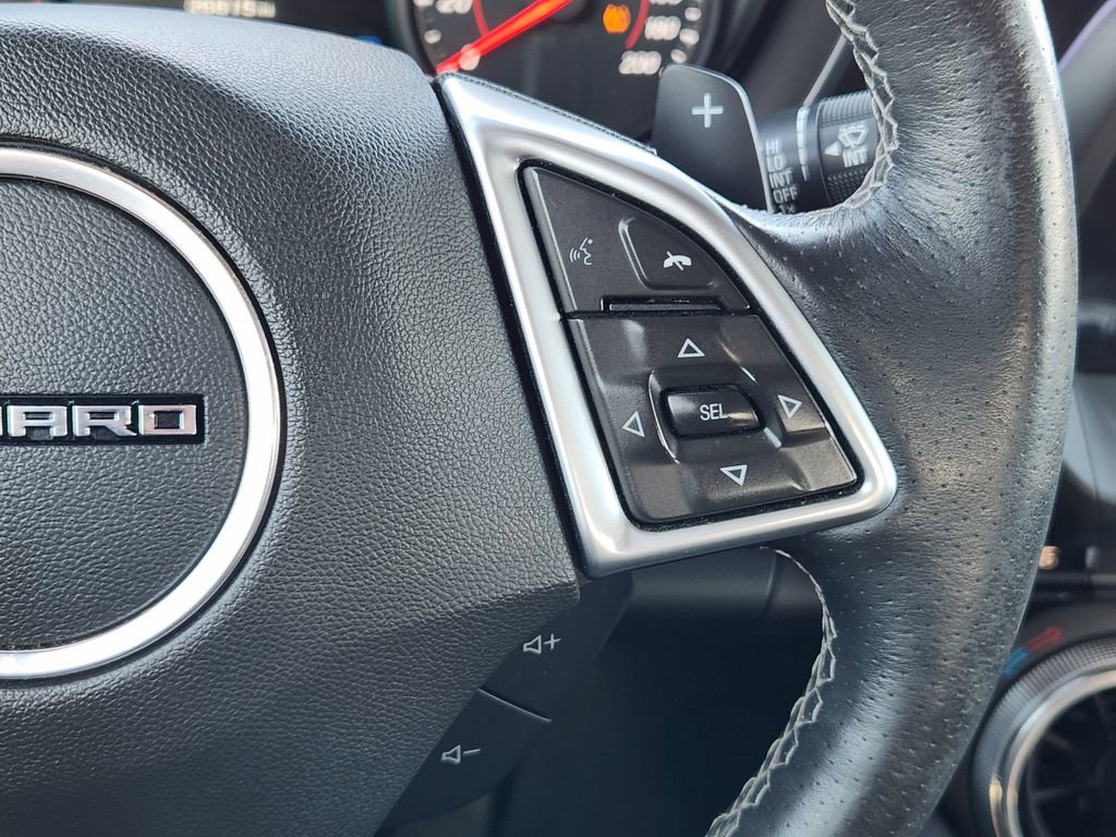 Used 2016 Chevrolet Camaro SS image 35
