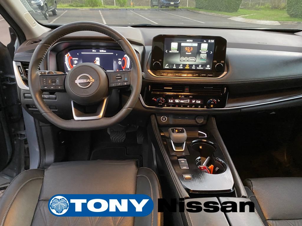 Used 2023 Nissan Rogue Platinum w/ Platinum Premium Package image 30