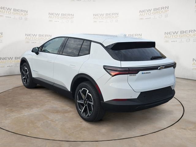 New 2026 Chevrolet Equinox EV LT FWD image 3
