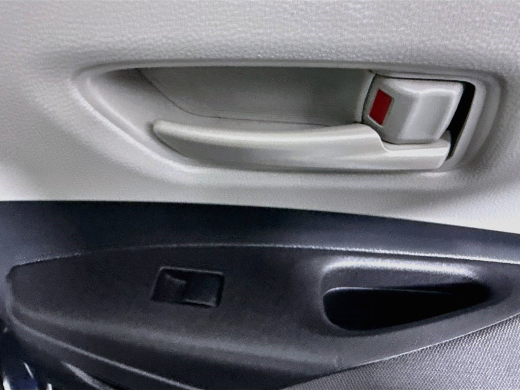 Used 2025 Toyota Corolla LE FWD image 29