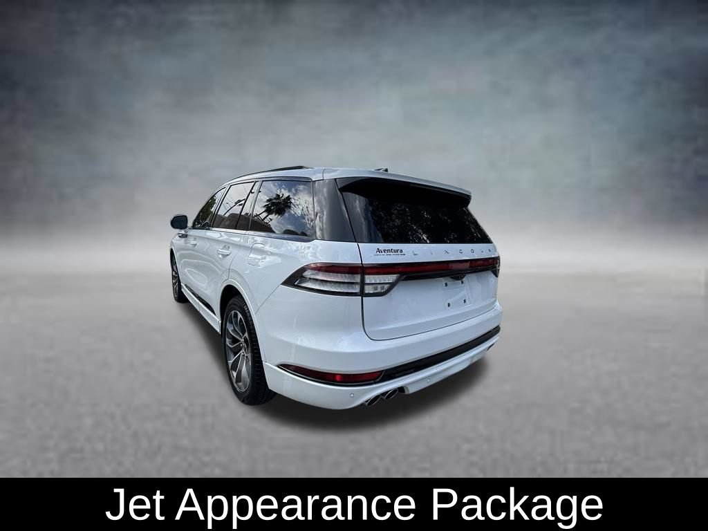 Used 2026 Lincoln Aviator 2WD w/ Jet Appearance Package image 5