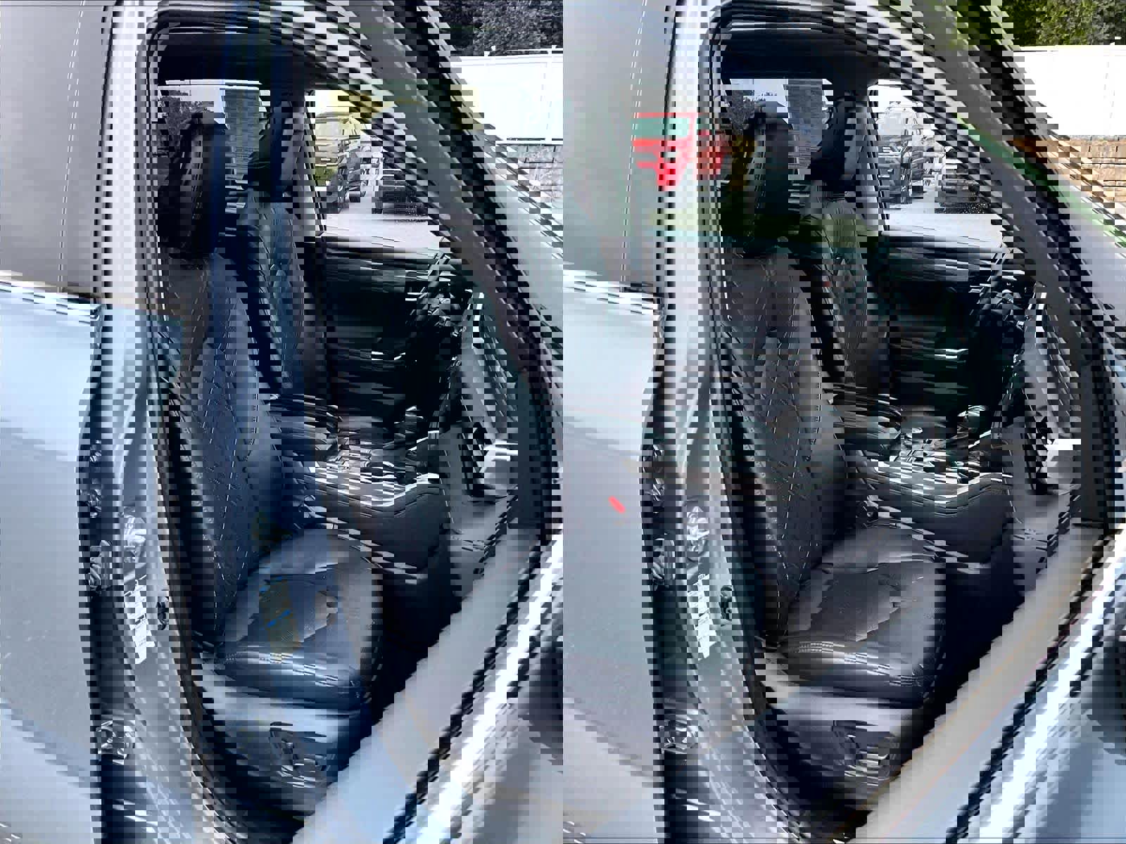 Used 2022 Toyota Highlander Platinum image 11