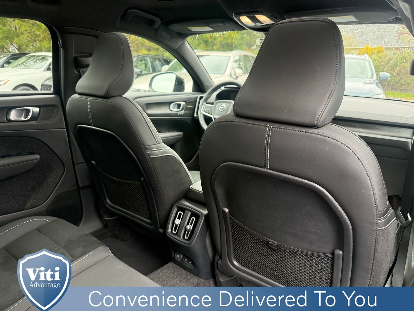 Used 2023 Volvo C40 P8 Recharge Ultimate AWD/4WD image 27