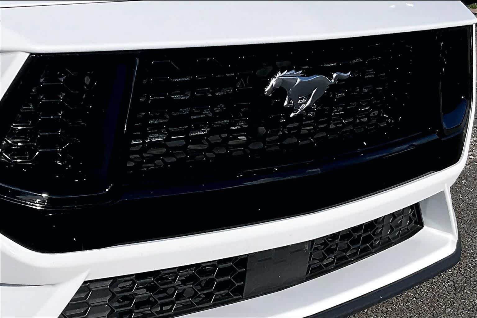 Used 2024 Ford Mustang GT Premium RWD image 32