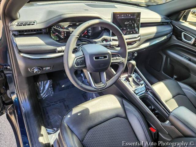 Certified 2026 Jeep Compass Latitude AWD/4WD image 11