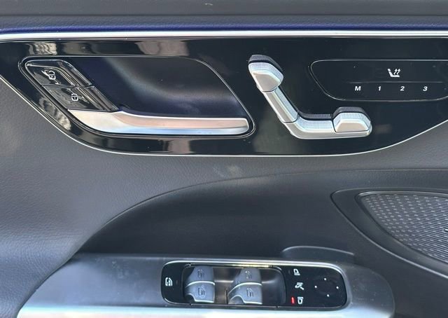 New 2026 Mercedes-Benz C 300 4MATIC Sedan image 21