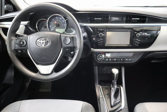 Used 2014 Toyota Corolla LE FWD image 14