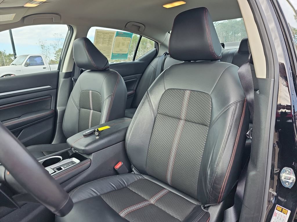 Used 2023 Nissan Altima 2.5 SR image 19
