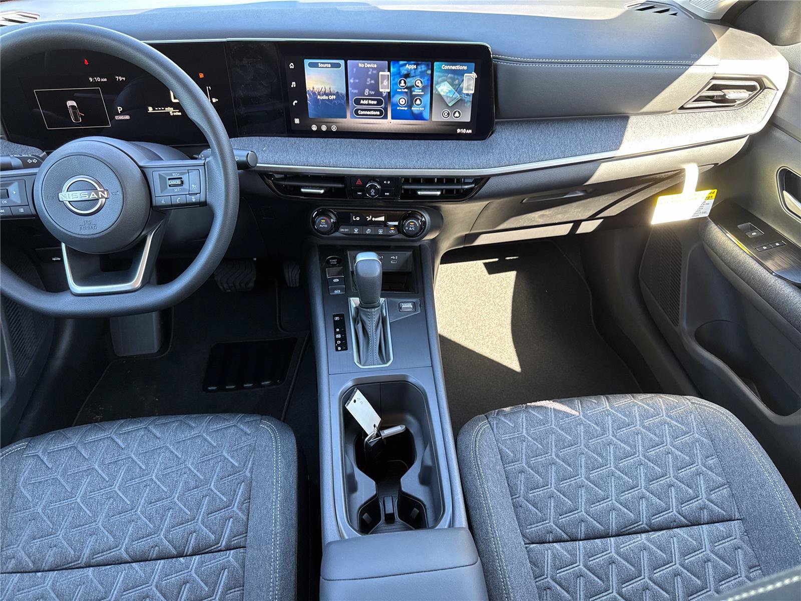 New 2026 Nissan Kicks SV w/ Interior Electronics Package FWD image 15