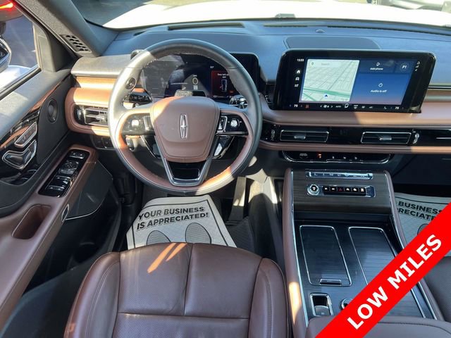 Used 2025 Lincoln Aviator Reserve w/ Illumination Package image 17