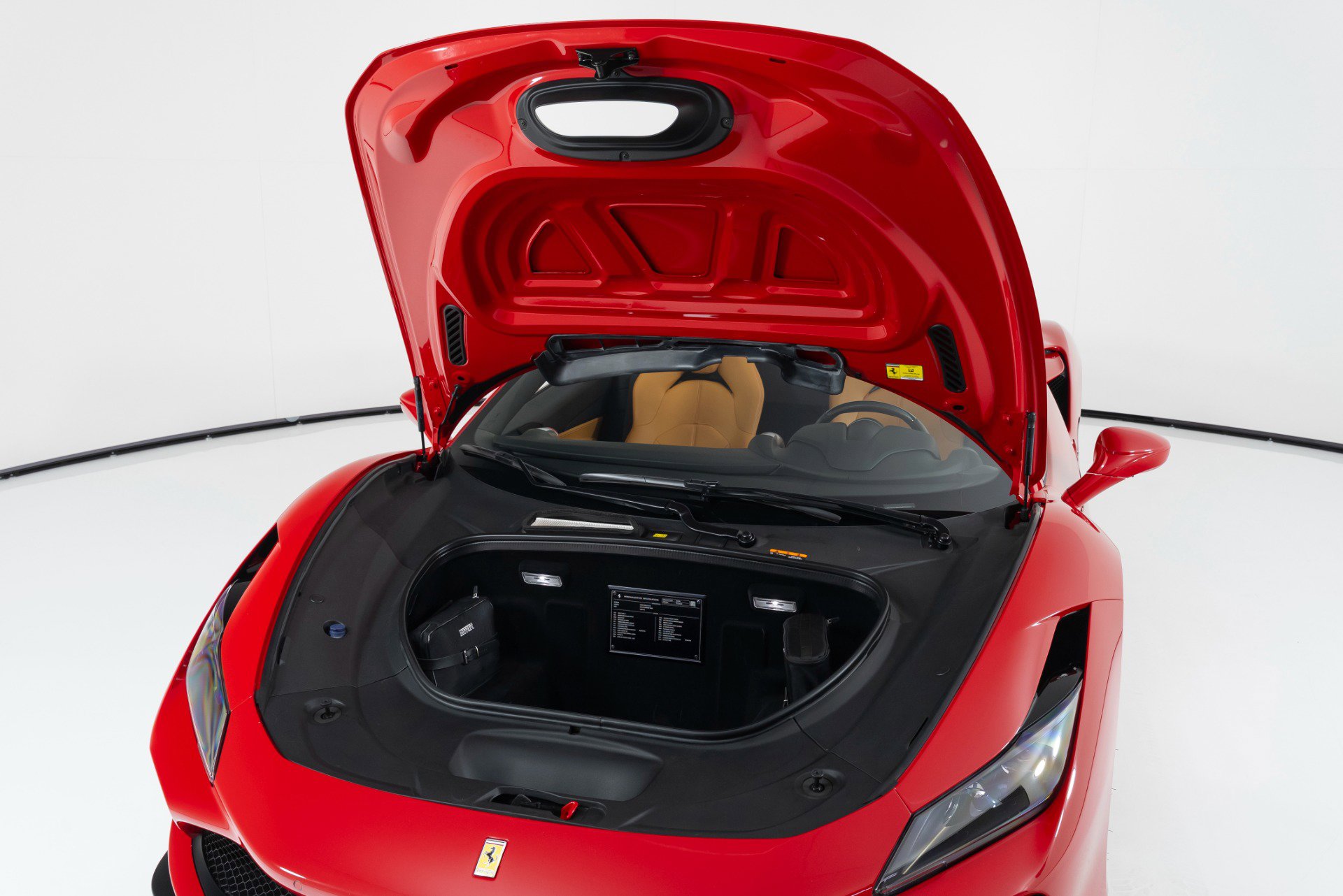 Used 2021 Ferrari F8 Tributo image 37