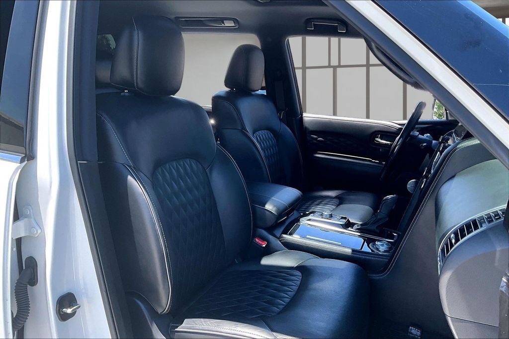 Used 2024 INFINITI QX80 Sensory w/ Cargo Package AWD/4WD image 28