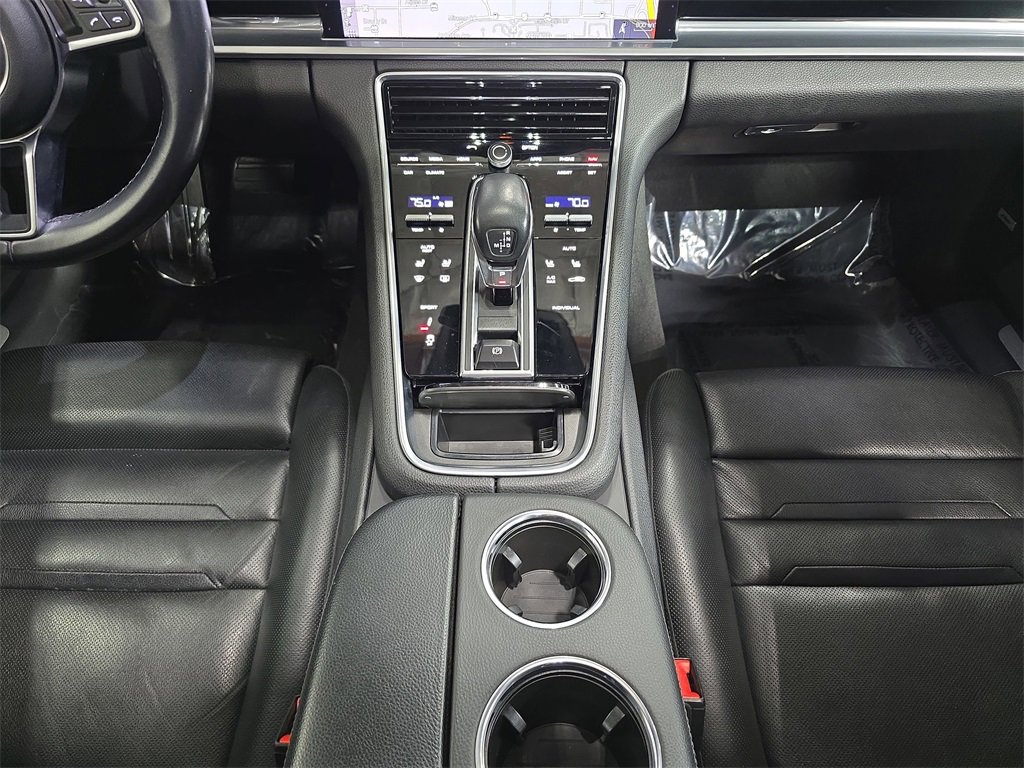 Used 2019 Porsche Panamera 4 image 20