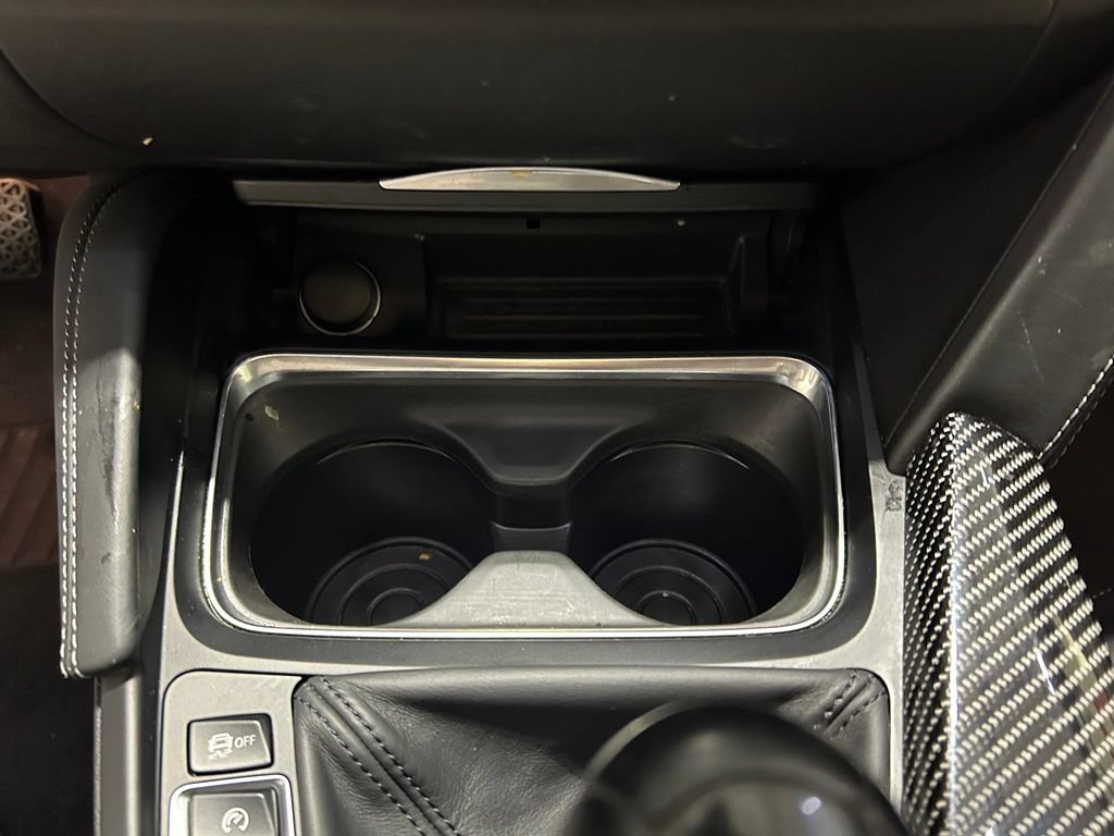 Used 2019 BMW M4 Coupe w/ Competition Package RWD image 18